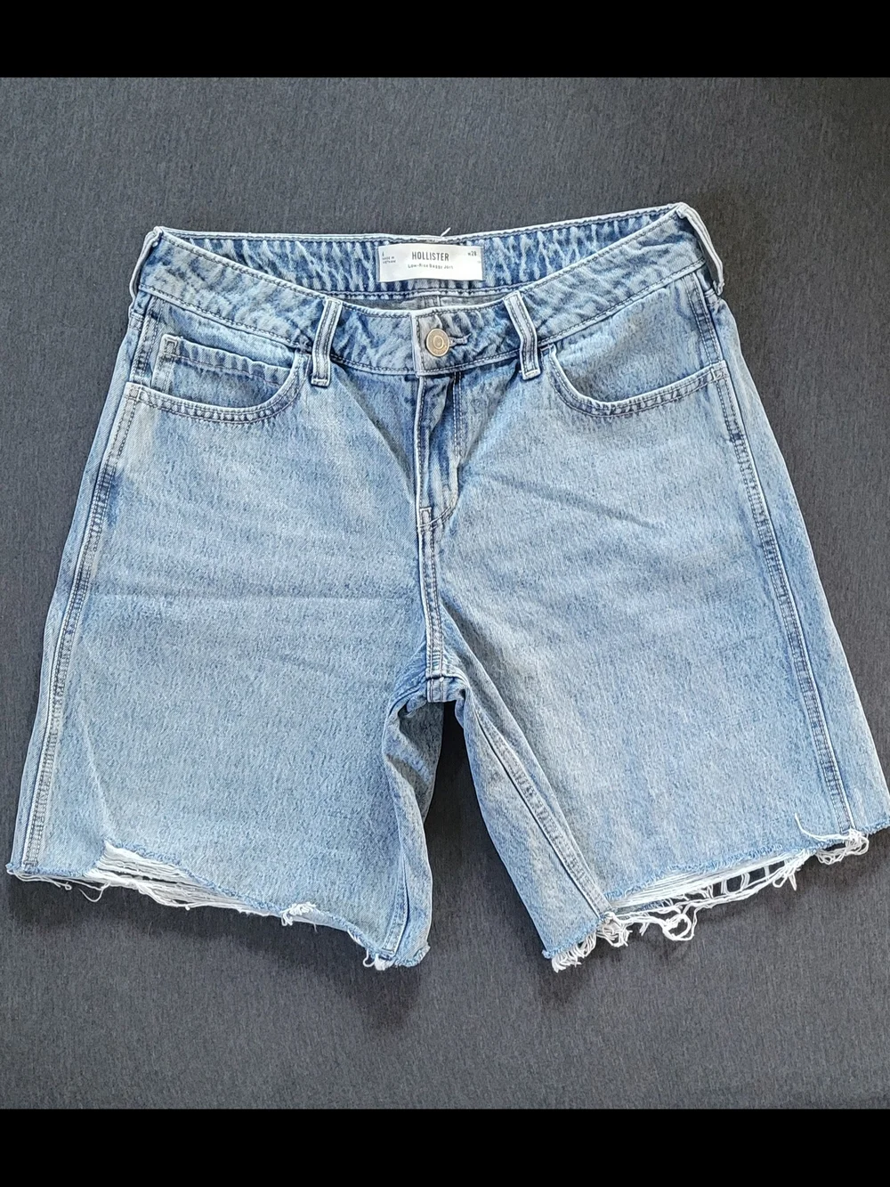 Hollister Light Wash Raw-Hem Low -Rise Baggy Jort Denim Shorts, Women's 6, W28